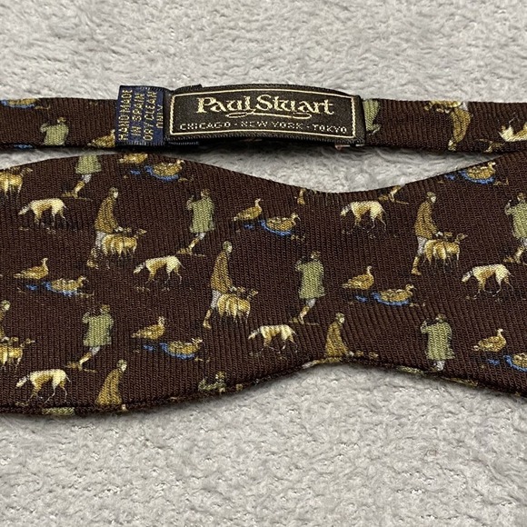 Paul Stuart Other - Vintage Paul Stuart Bowtie Wool Hunting Dog Print Handmade Spain